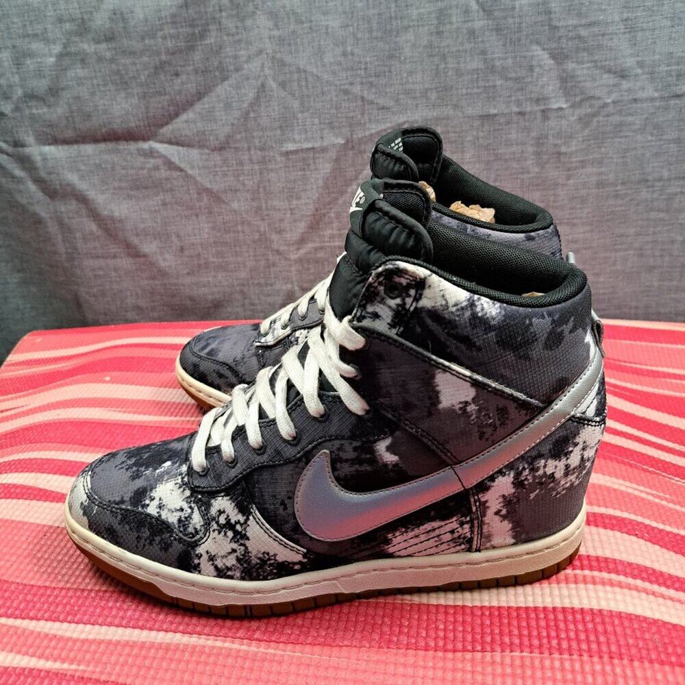 %Nike Dunk Sky High Print Black Sneakers Womens 543258-004 Size 10 / A 23